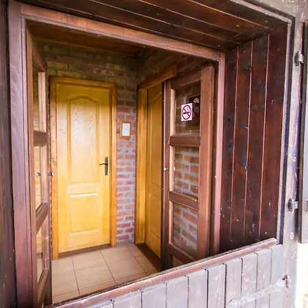 Alloggio per agriturismo Brkin Salas Cenej